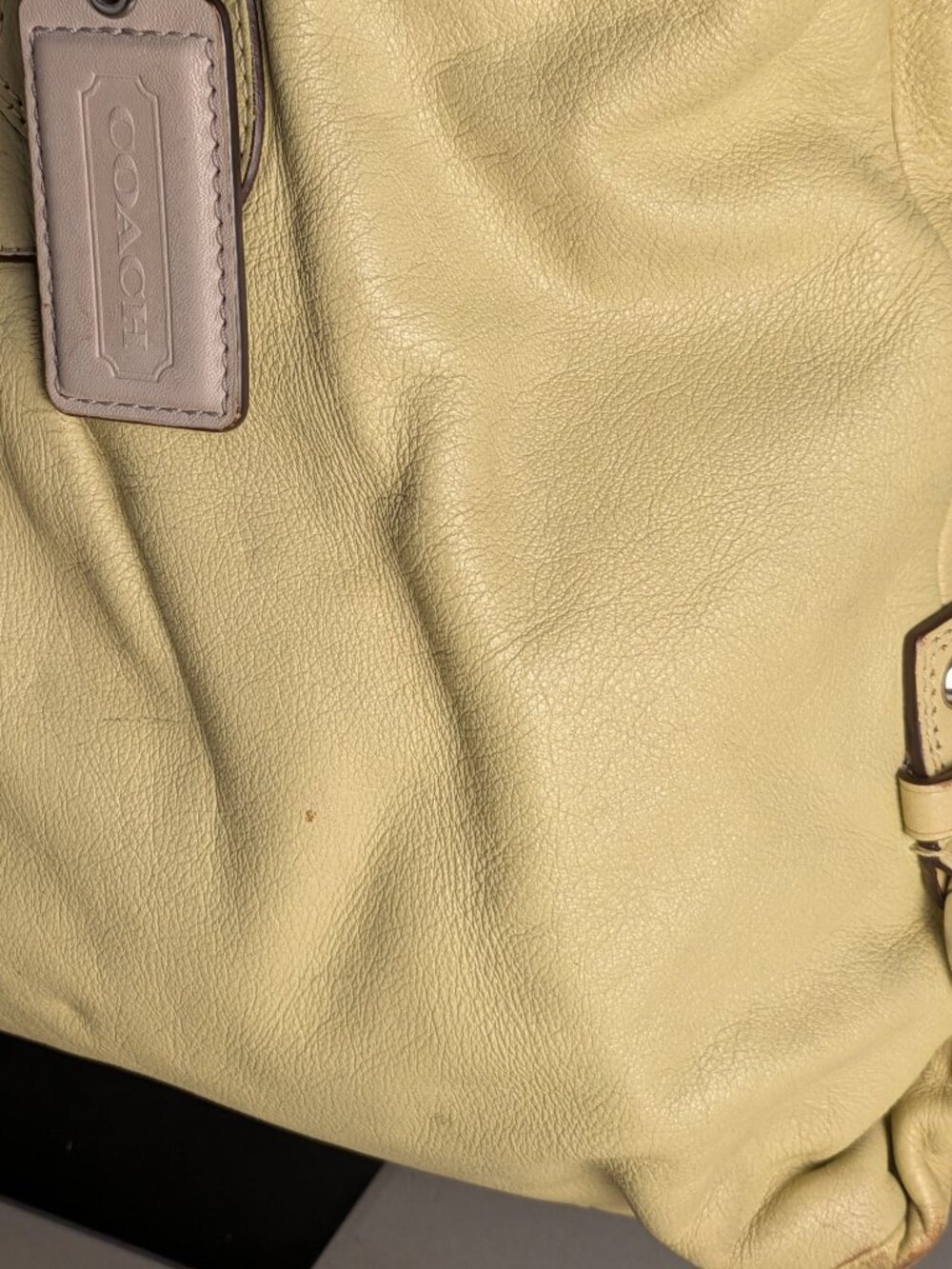 Women's Coach Ashley Carryall Purse Yellow Leather - Picture 3 of 15